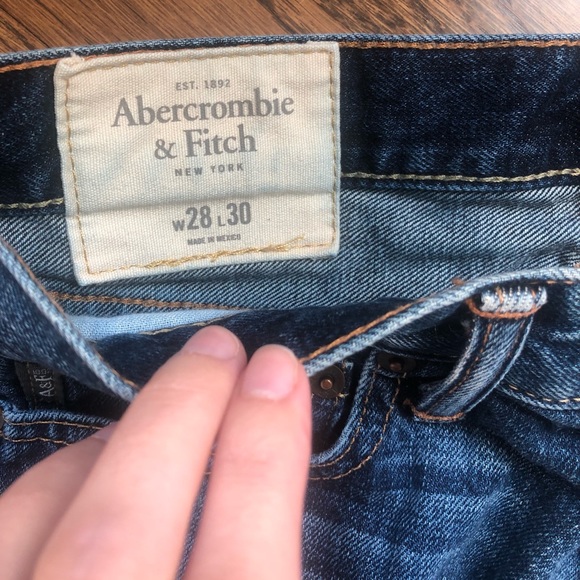 Abercrombie & Fitch Men’s The A&F Skinny Jean - Picture 6 of 8